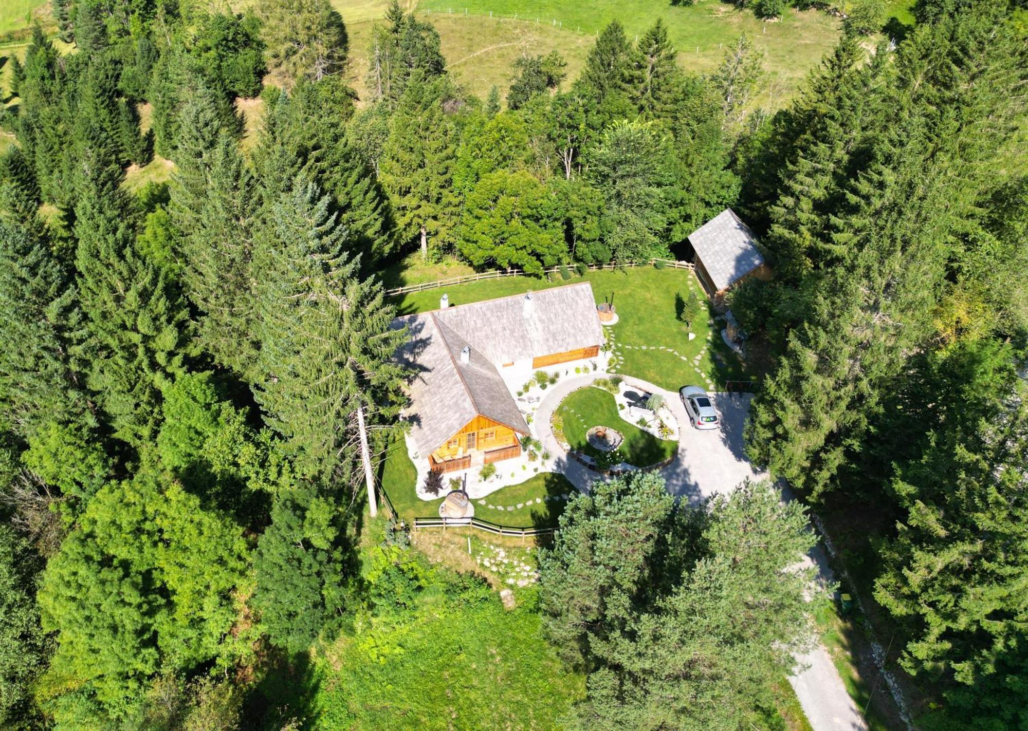 Alpine Retreat Apartments Surc Rateče Exteriör bild