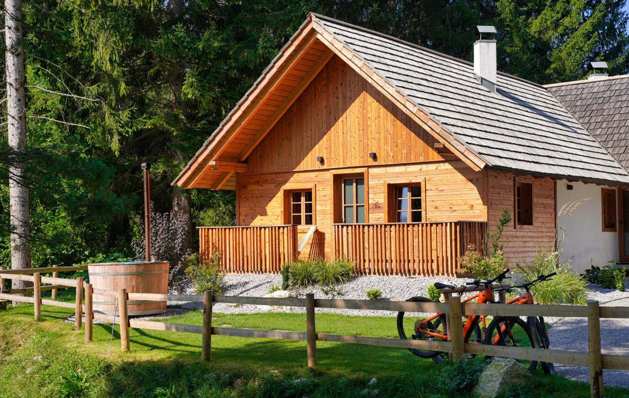 Alpine Retreat Apartments Surc Rateče Exteriör bild